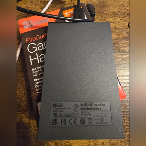 Seagate FireCuda Gaming Hard Drive with RGB - Picture 6 of 8